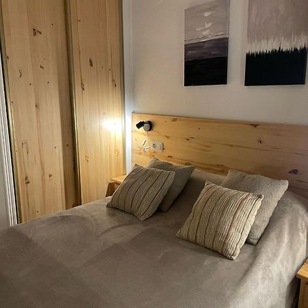 Linmarko Apartamento En Centro De Торевиеха Екстериор снимка