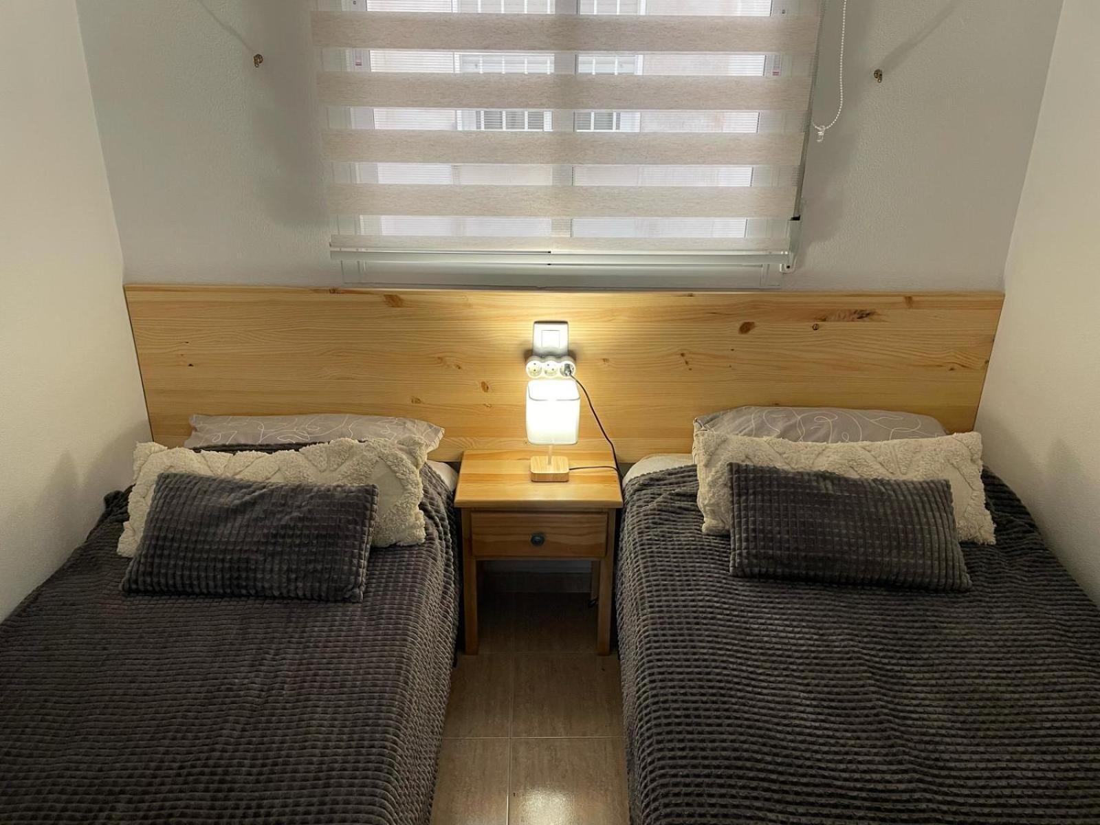 Linmarko Apartamento En Centro De Торевиеха Екстериор снимка