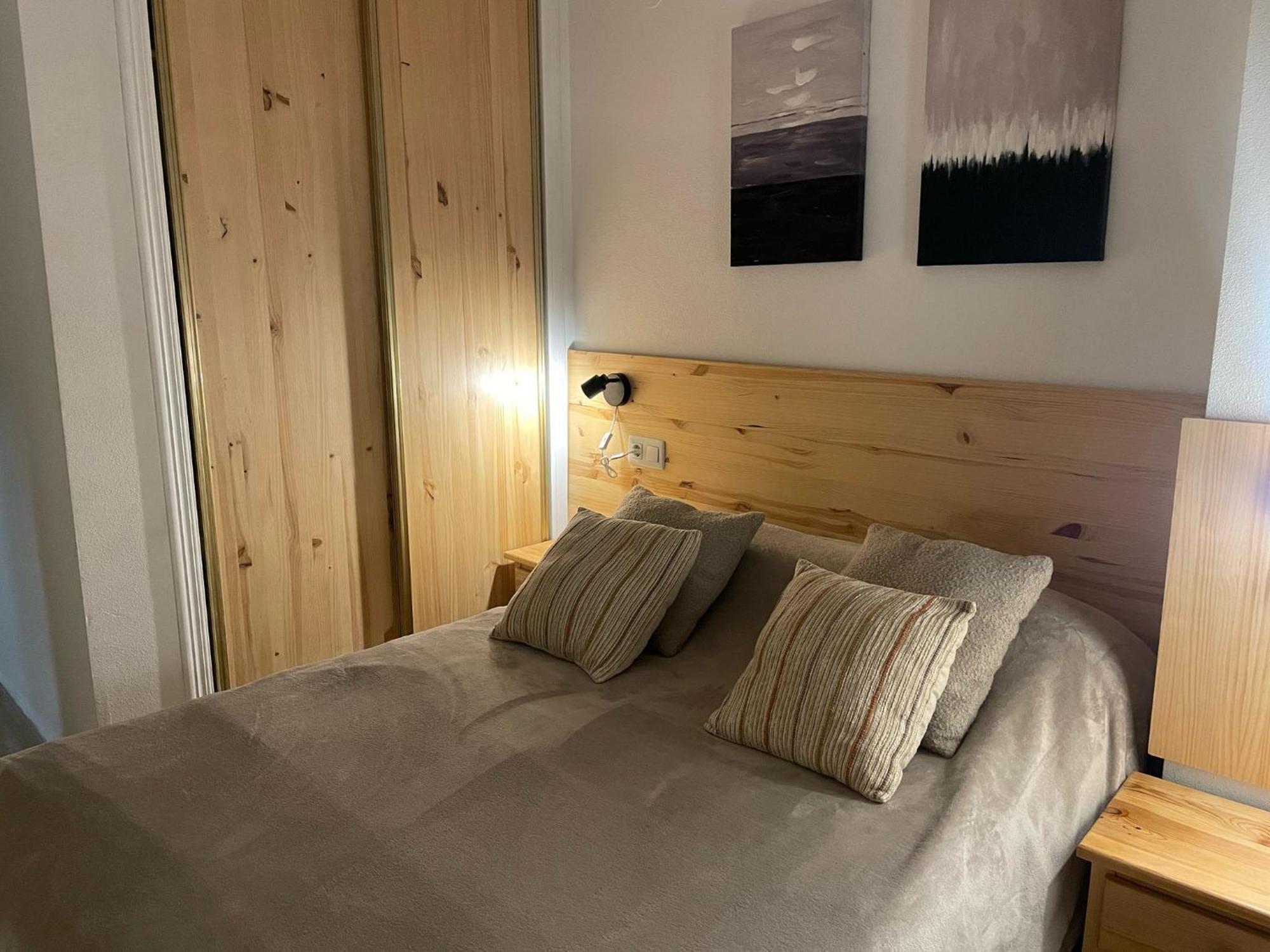 Linmarko Apartamento En Centro De Торевиеха Екстериор снимка